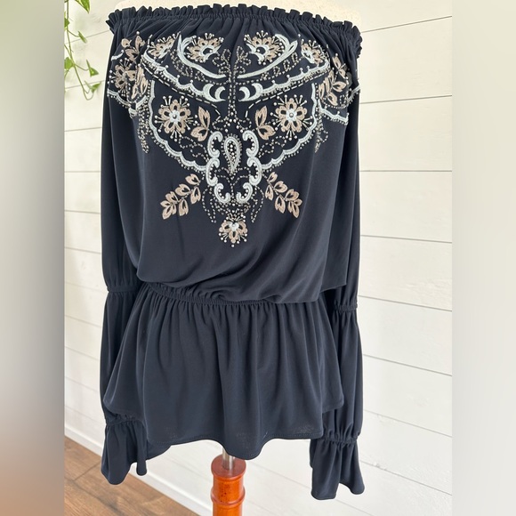 NWT!  BOSTON PROPER OFF THE SHOULDER BLACK EMBROIDERED TOP. SIZE MEDIUM - Picture 7 of 9